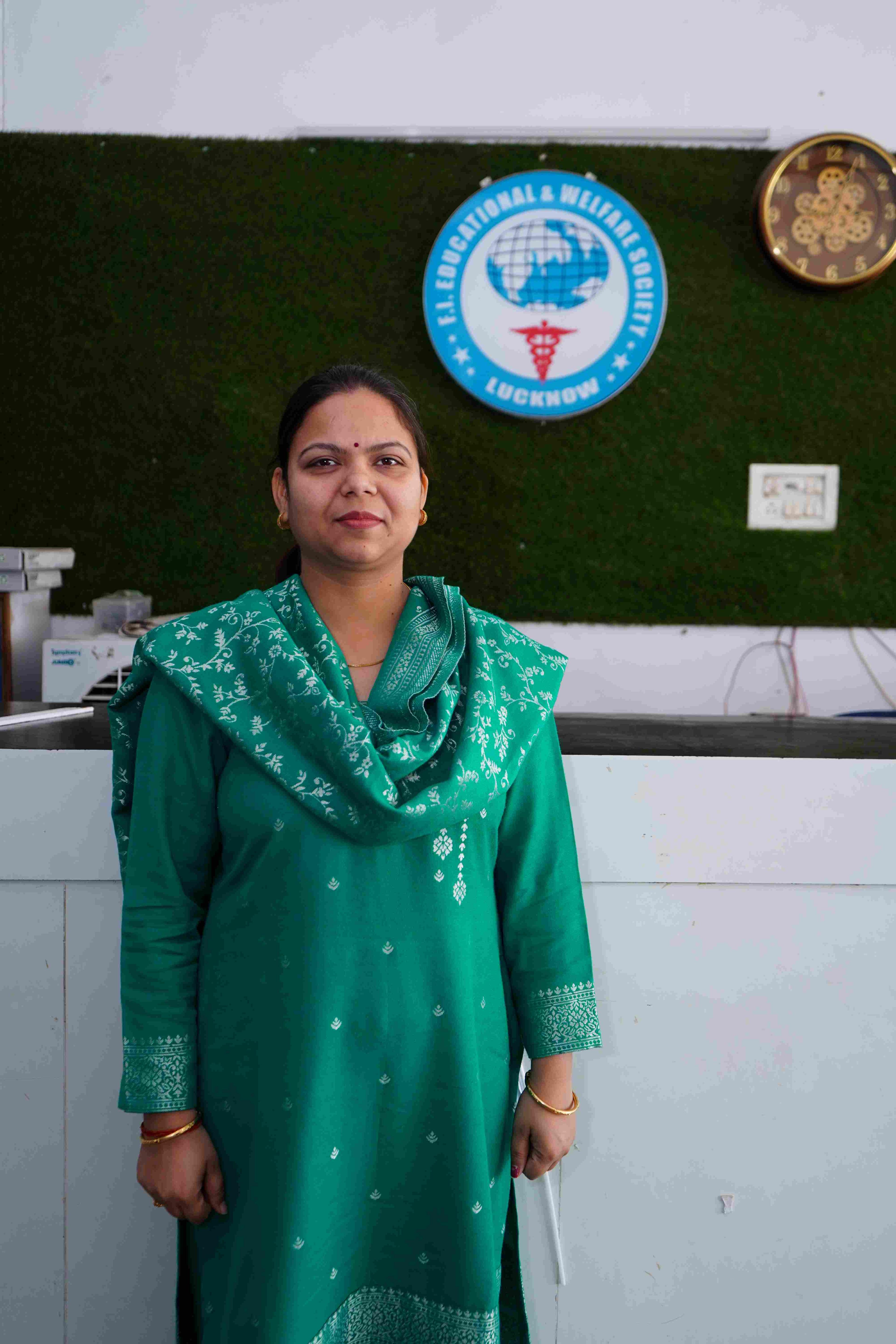 MRS. RITU RAJPOOT
